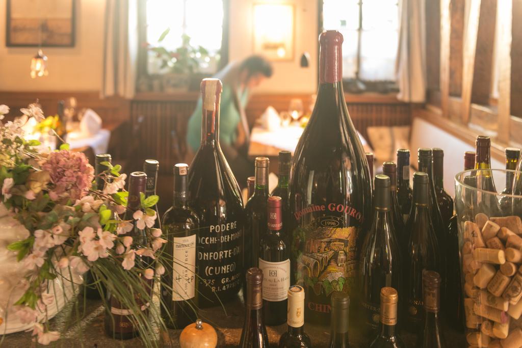 בראובאך Landgasthof Zum Weissen Schwanen מראה חיצוני תמונה