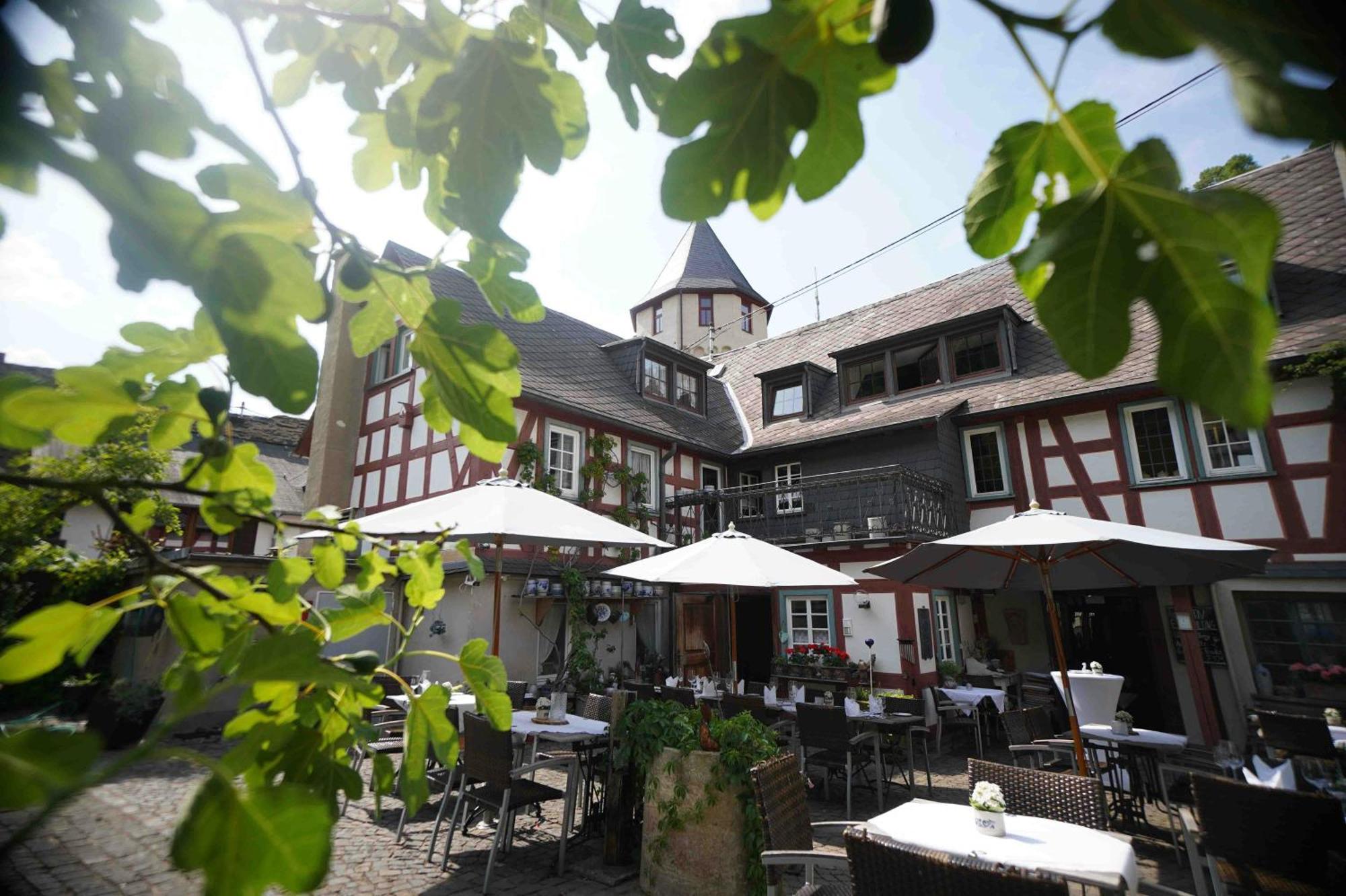 בראובאך Landgasthof Zum Weissen Schwanen מראה חיצוני תמונה
